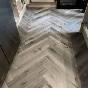 Balento Islands - SPC Waterproof Vinyl Flooring - Spectre Park Herringbone - 6mm x 110mm x 620mm - Underlay Attached