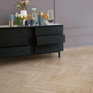 BerryAlloc Chateau+ Texas Light Natural Laminate Herringbone Flooring, 8mm, Splash & Scratch Resistant, Click System, 2.04m2