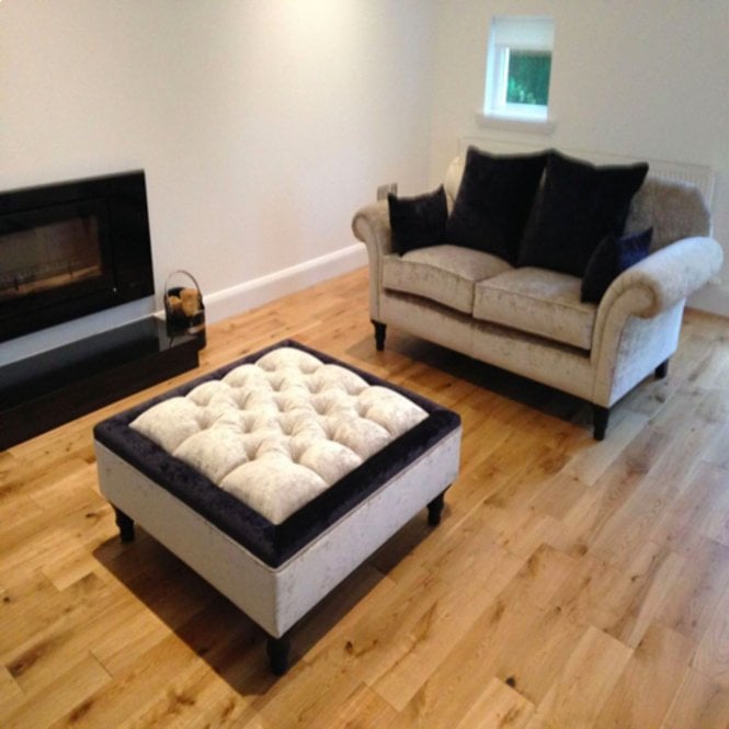 Brushed & Lacquered Engineered Oak Wood Flooring 18/5mm x 150mm