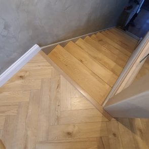 Knot & Grain Kensington Natural Oak Laminate Staircase Kit, DIY Friendly, 13 Step Set
