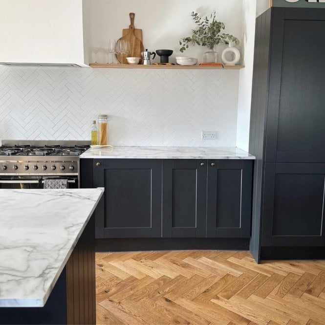 Natural Brushed Herringbone Engineered Oak Parquet Wood Flooring 14/2mm x 90mm x 400mm