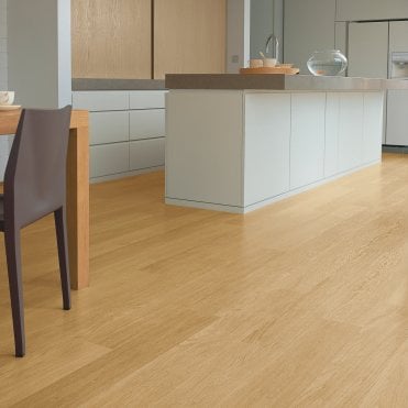 Quick-Step Eligna Natural Varnished Oak Waterproof Laminate Flooring EL896