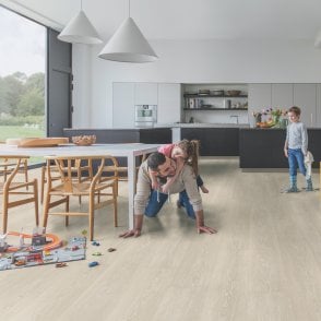Quickstep Majestic Valley Oak Light Beige MJ3554 Waterproof Laminate Flooring (9.5mm)